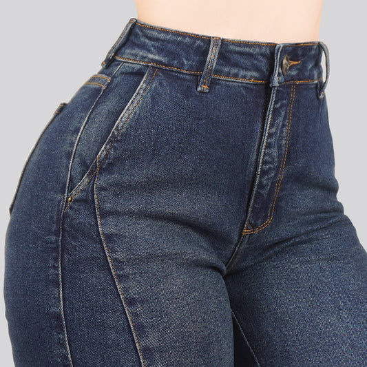 Jeans Straight Semirrígido Tiro Alto 7414