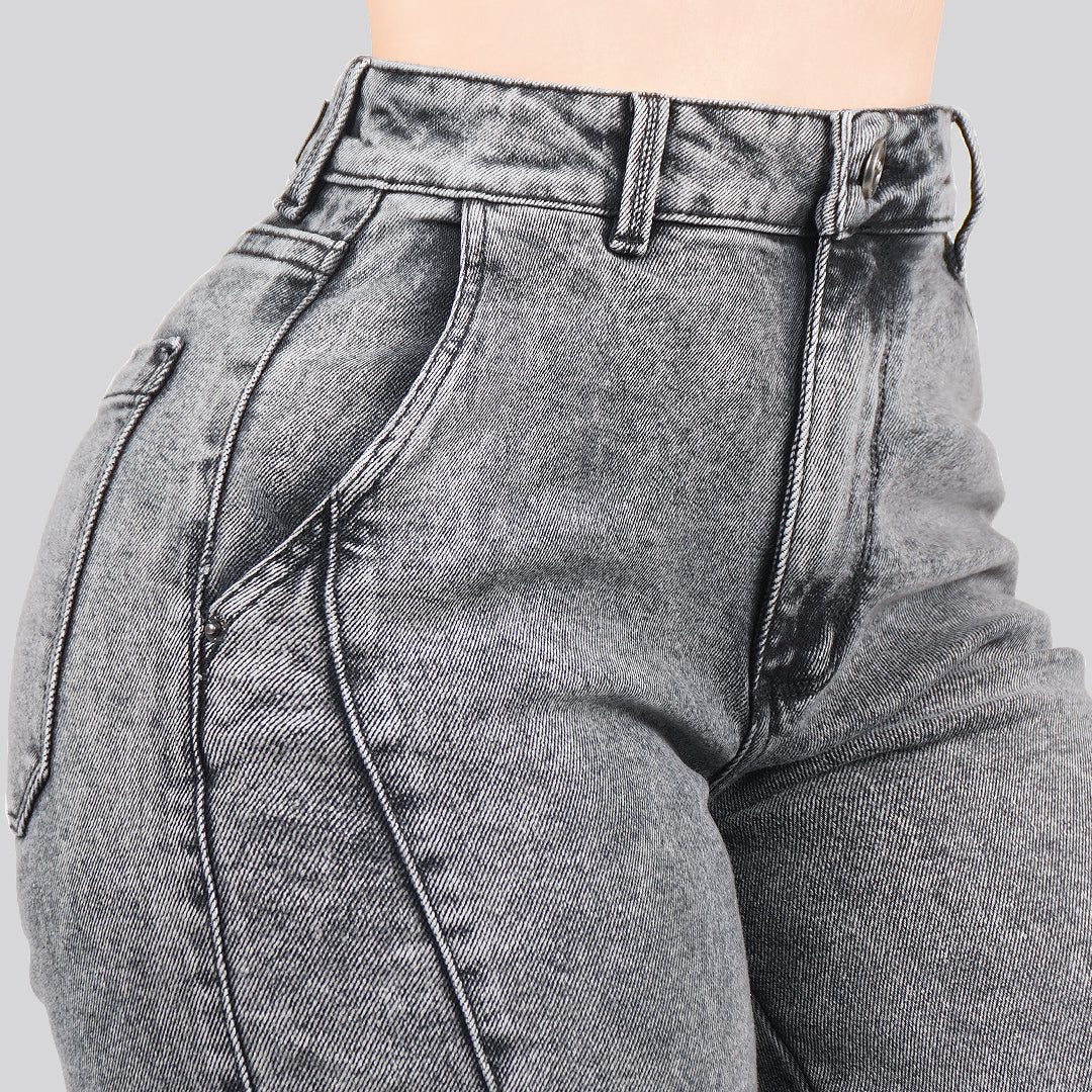 Jeans Straight Semirrígido Tiro Alto 7406