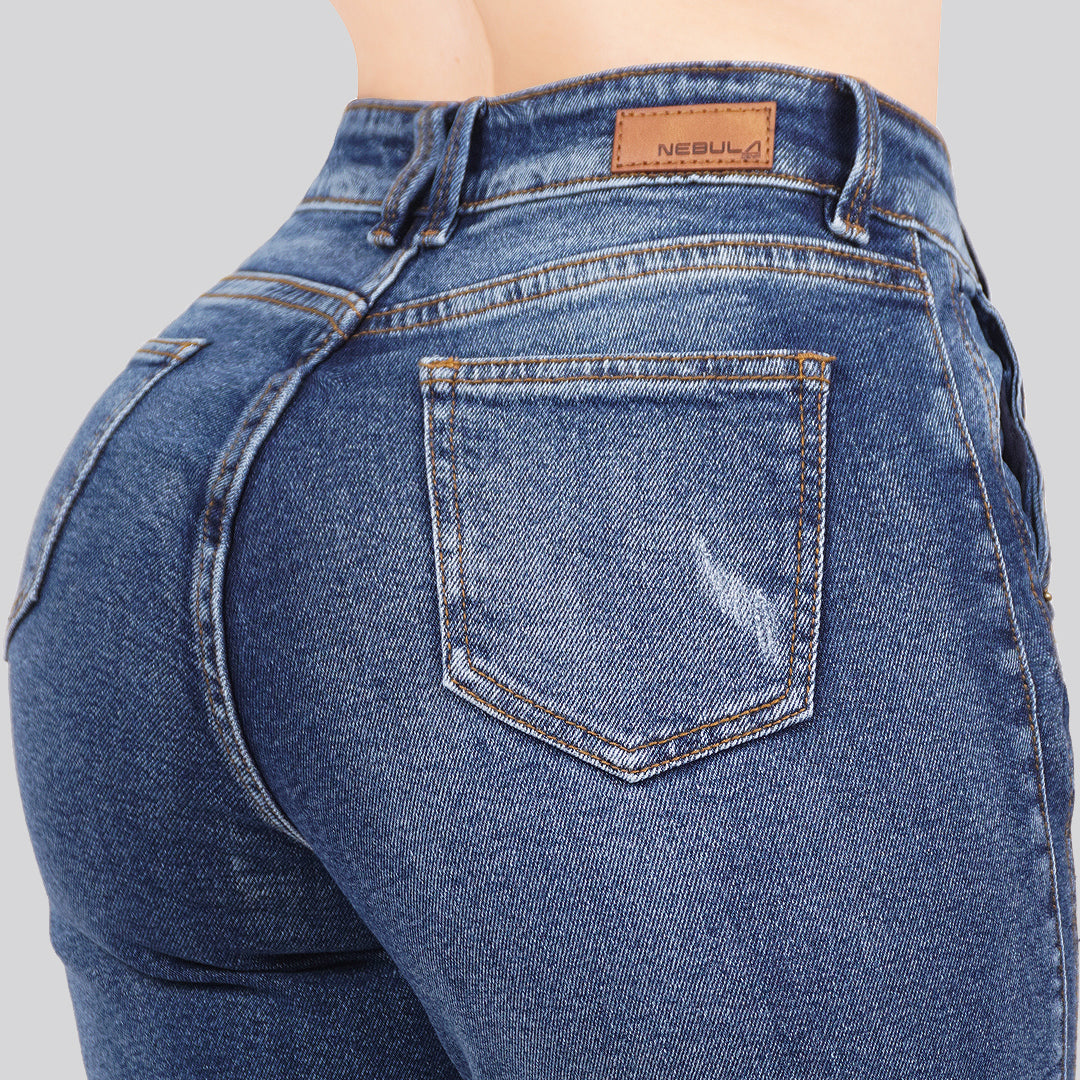 Jeans Straight Semirrígido Tiro Alto 7411