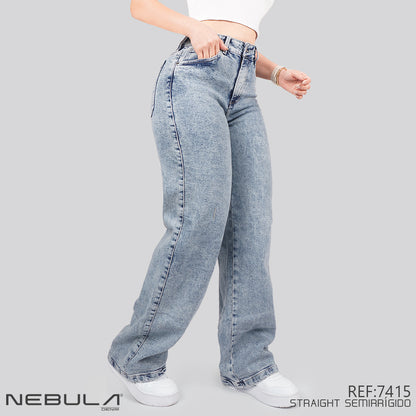 Jeans Straight Semirrígido Tiro Alto 7415