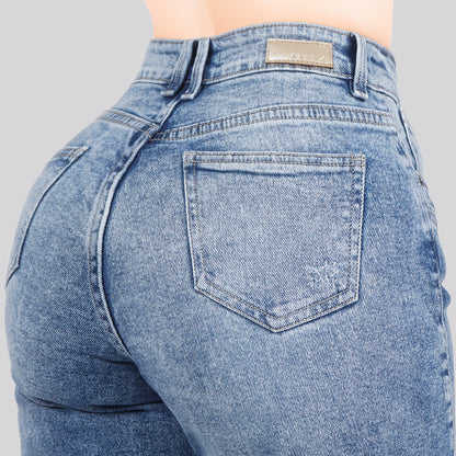 Jeans Straight Semirrígido Tiro Alto 7416