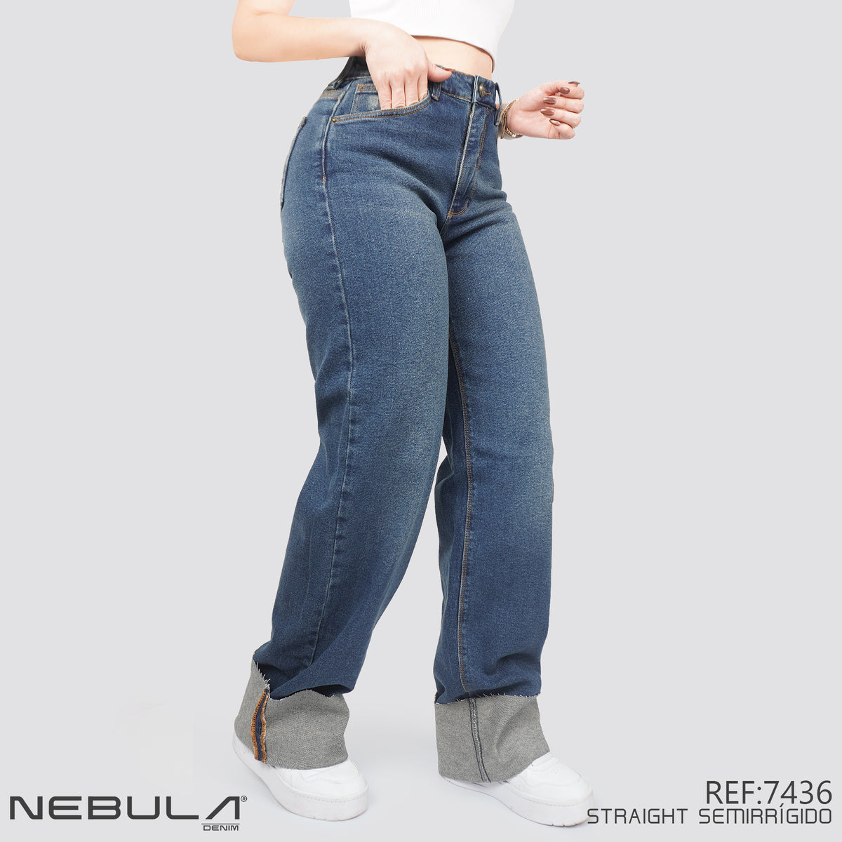Jeans Straight Semirrígido Tiro Alto 7436