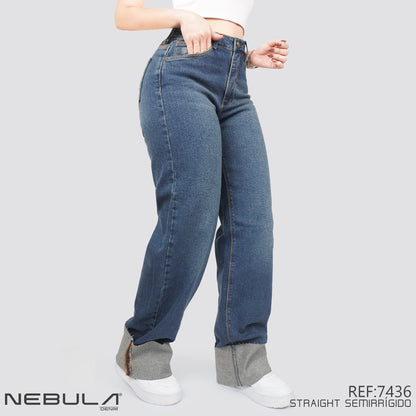Jeans Straight Semirrígido Tiro Alto 7436