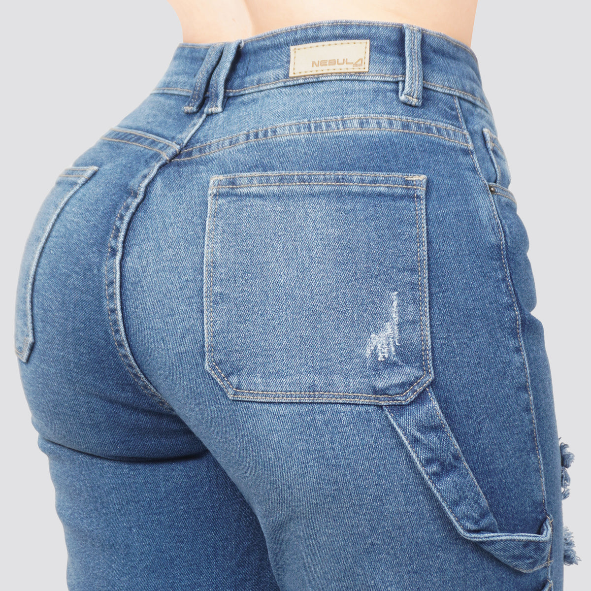 Jeans Straight Semirrígido Tiro Alto 7442