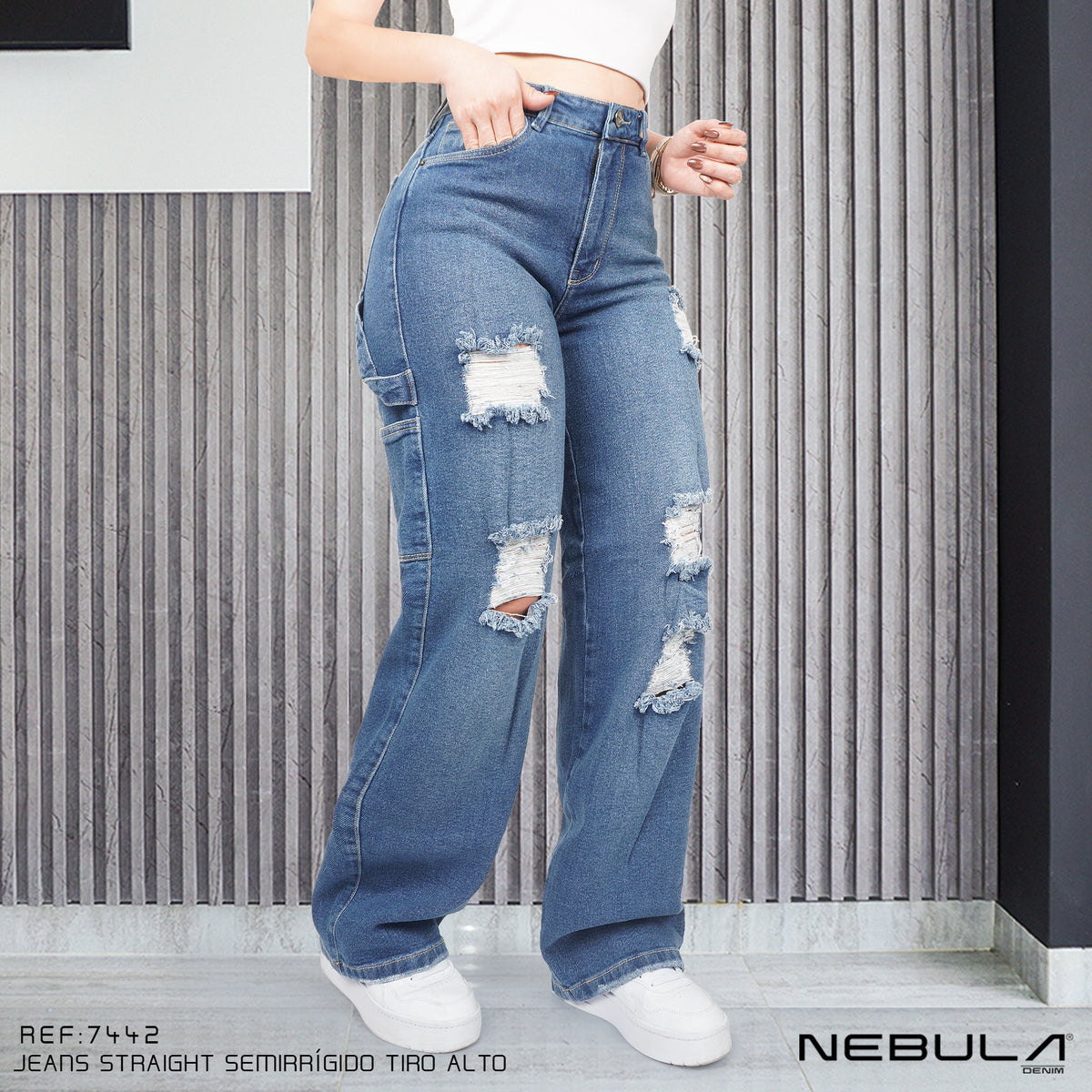 Jeans Straight Semirrígido Tiro Alto 7442